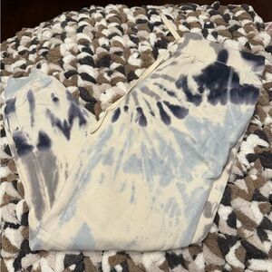 Love these especially for the summer nights!! The colors are so nice!!